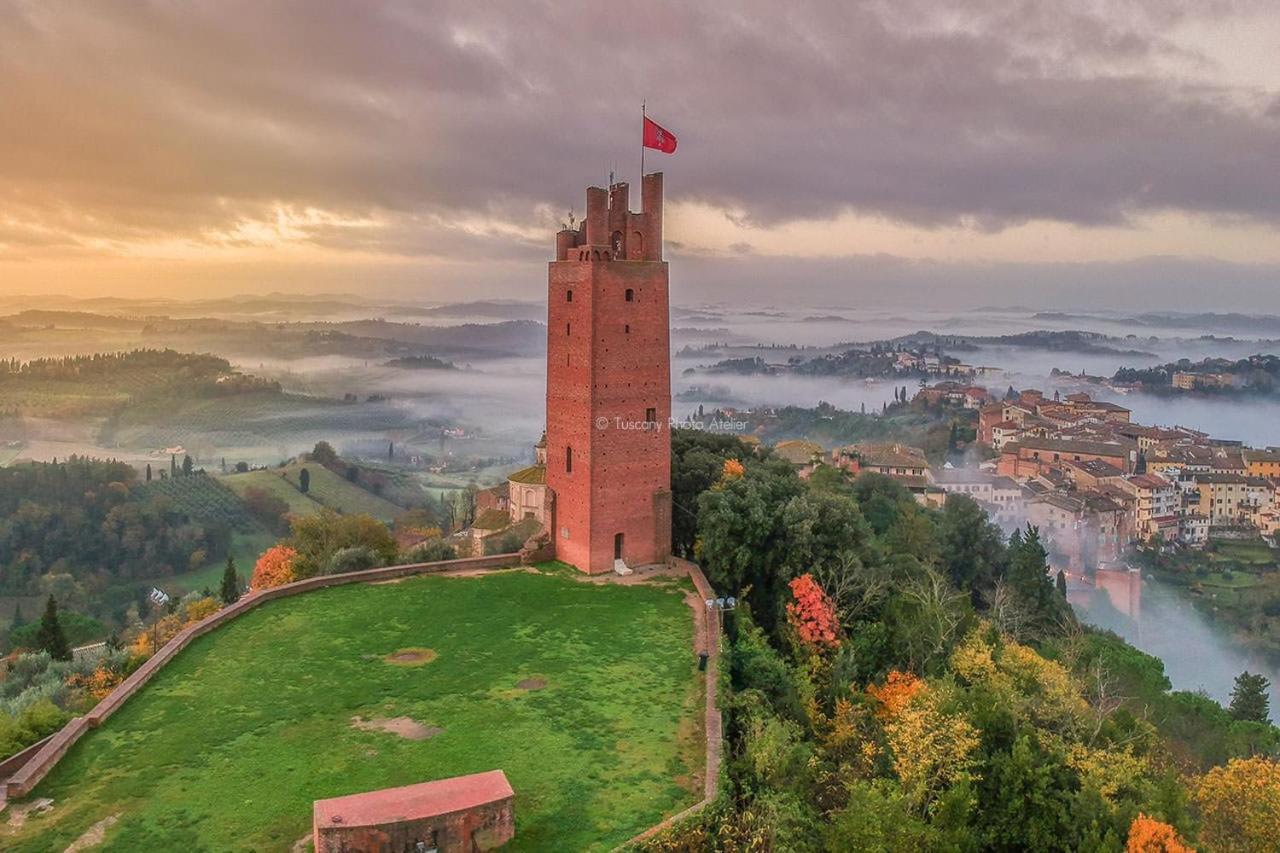 Casetta nel borgo Gambassi Terme Esterno foto